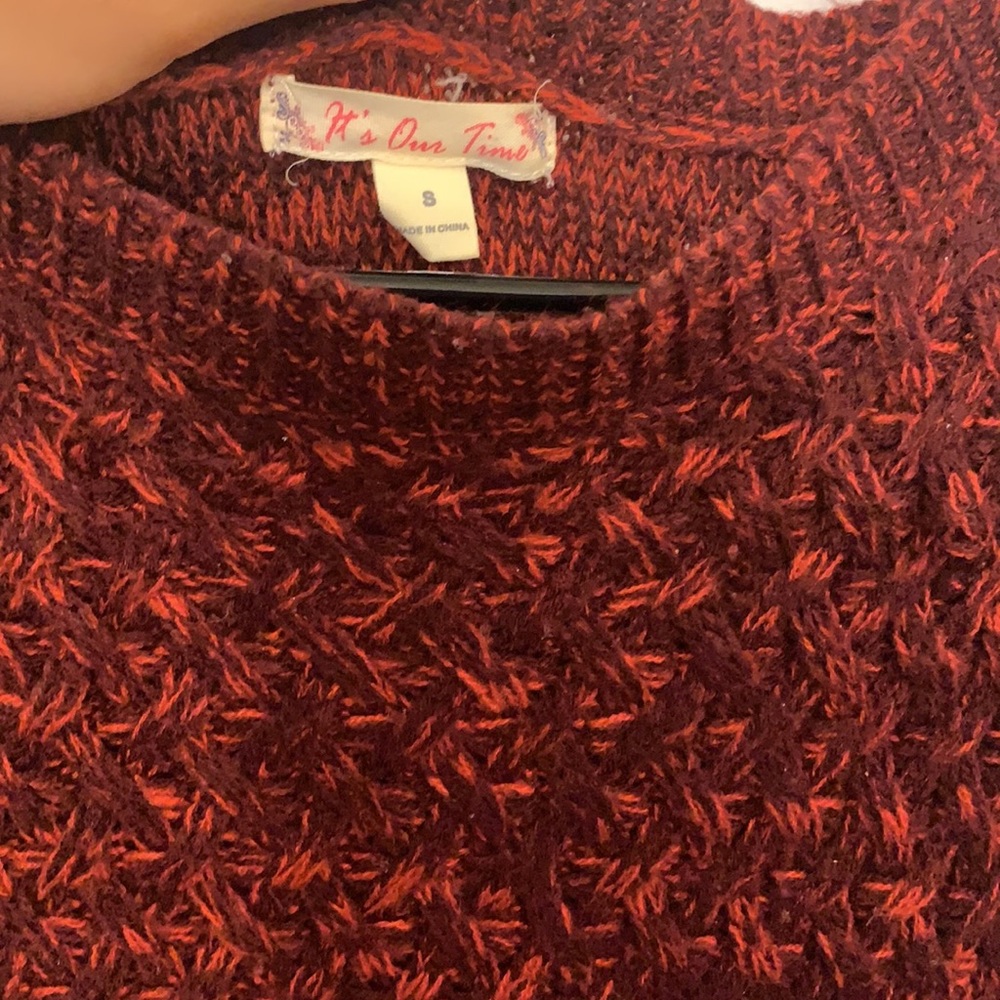 Red sweater - Picture 6 of 9